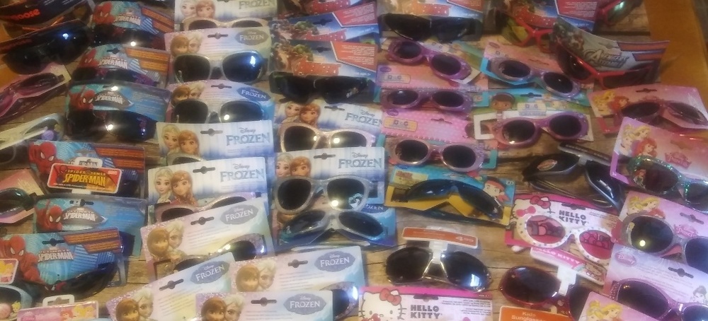 NEW Lot 82 Kids Sunglasses wholesale party favors